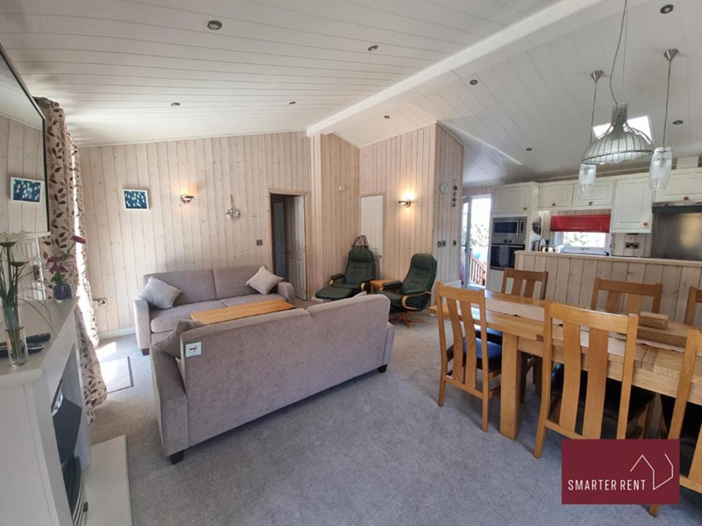 Milford On Sea - 4 Bedroom Lodge In Shorefield Country Park エクステリア 写真